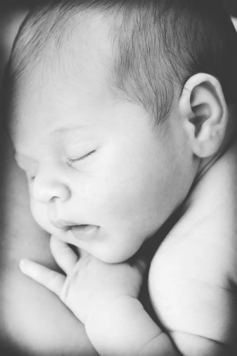 Pregnancy photograph 10