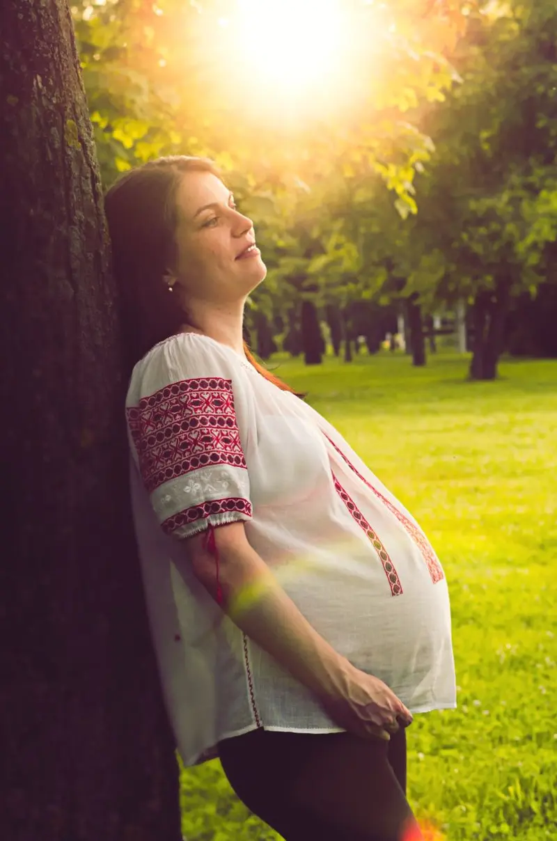 Pregnancy photograph 6