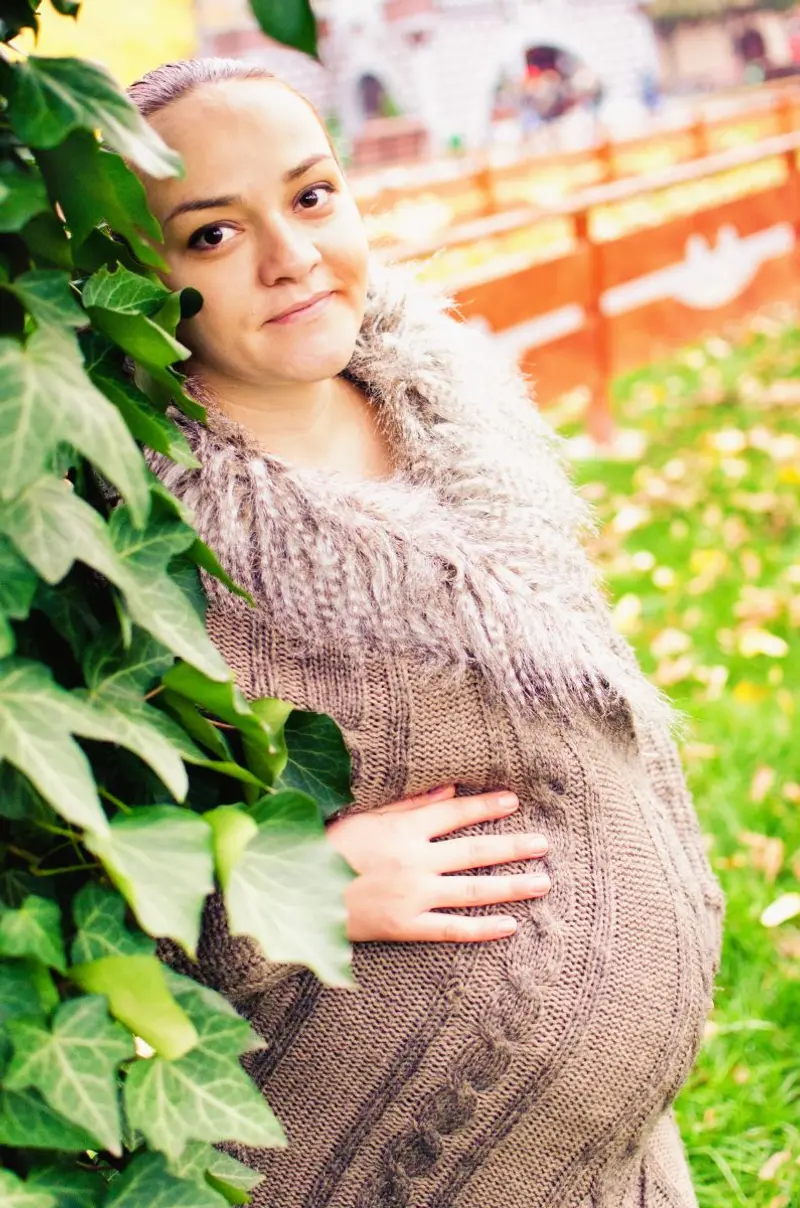 Pregnancy photograph 17