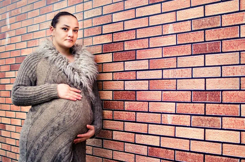 Pregnancy photograph 18
